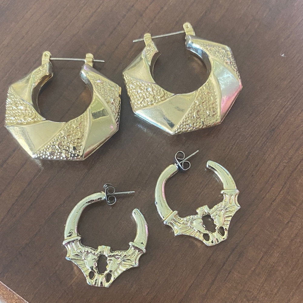 Vintage Gold Hoop Earrings Set - Picture 1 of 4